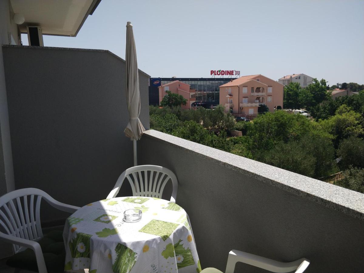 Apartments Booky Novalja Ngoại thất bức ảnh